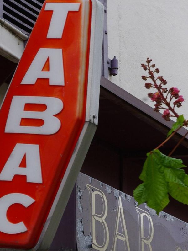 Bat Tabac Presse Fdj Le Saint Martin Novoitou